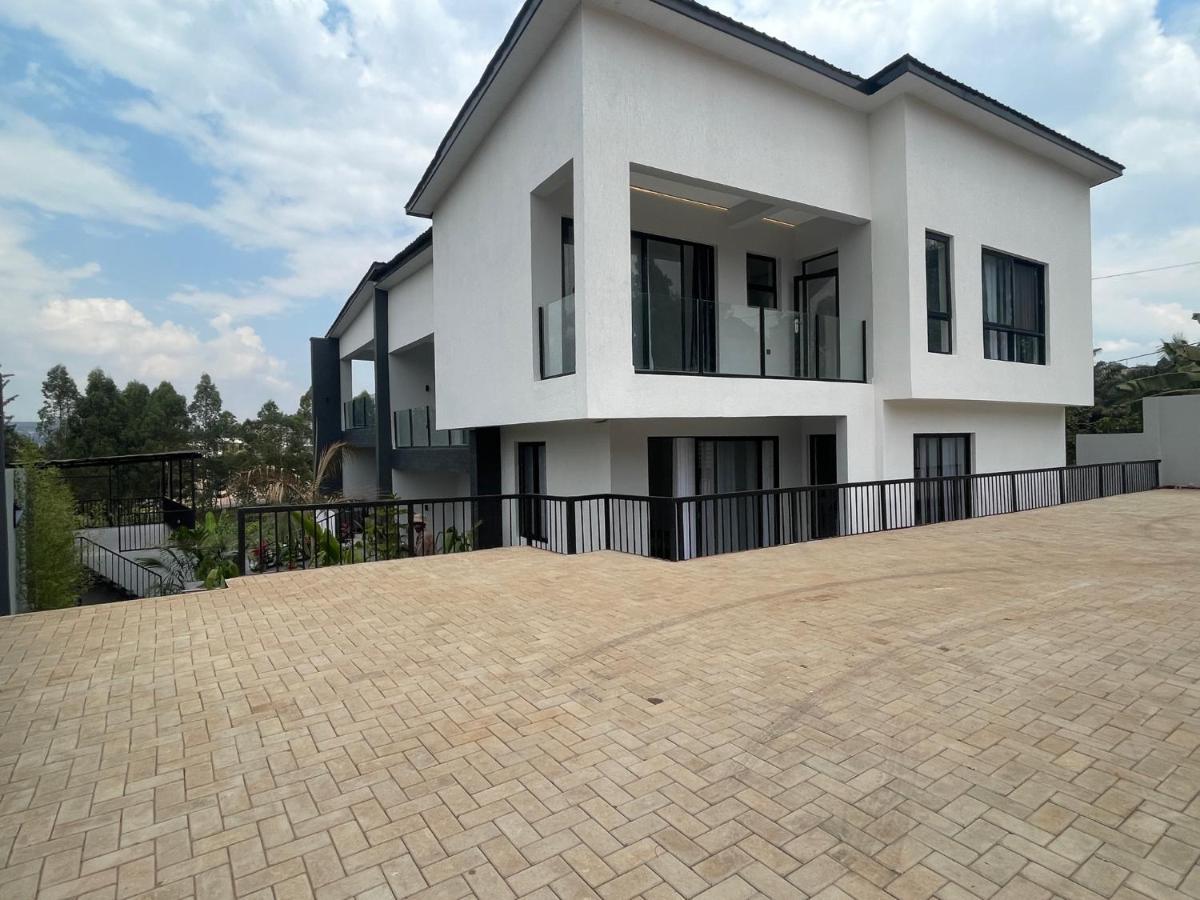 Coalescence Hotel Rwanda Kigali Buitenkant foto