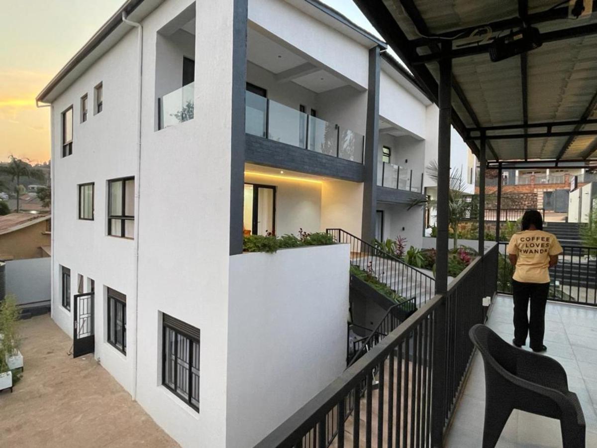 Coalescence Hotel Rwanda Kigali Buitenkant foto