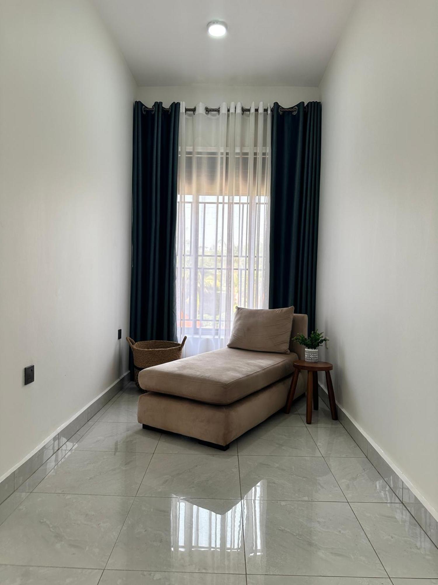 Coalescence Hotel Rwanda Kigali Buitenkant foto
