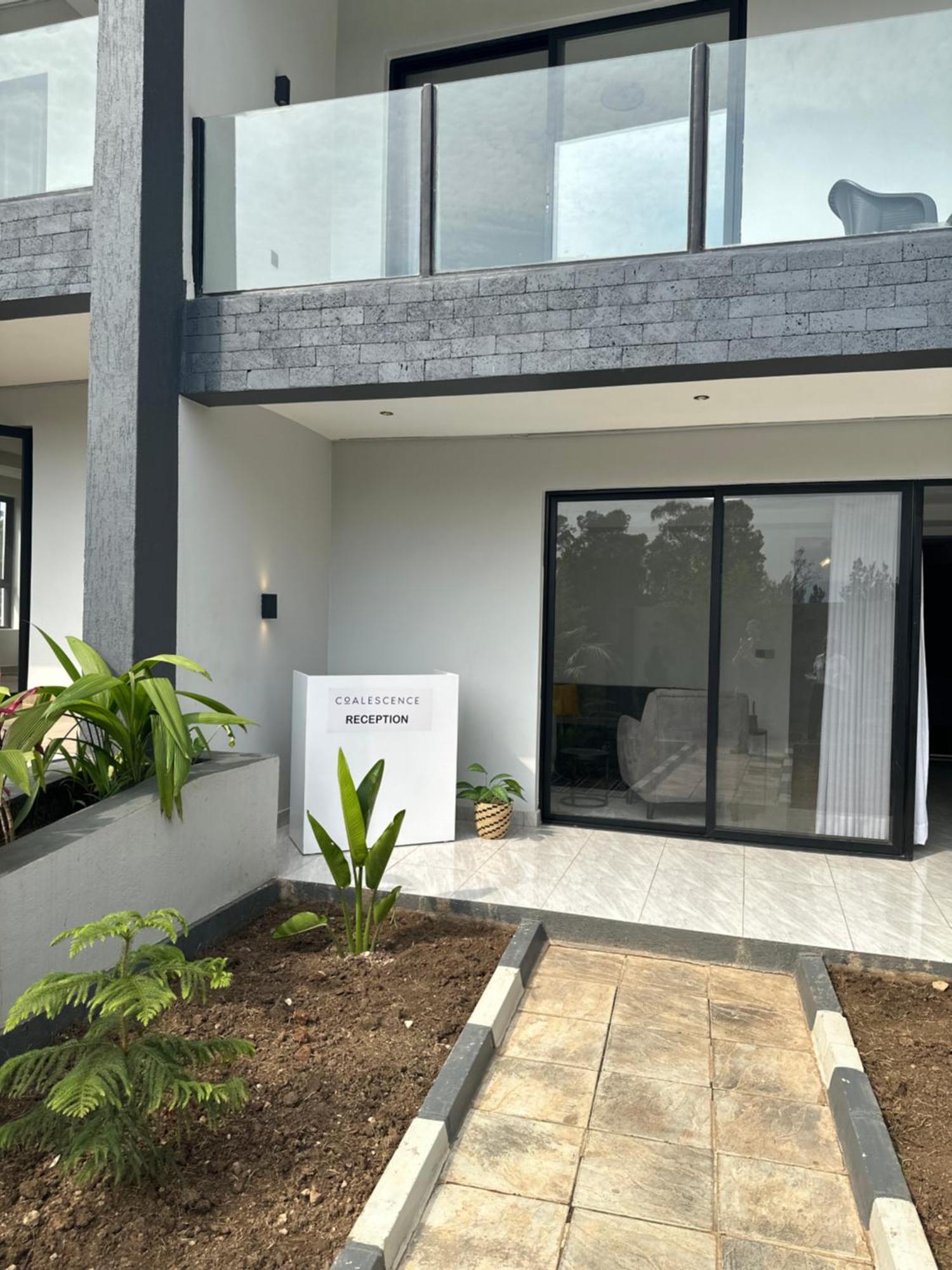 Coalescence Hotel Rwanda Kigali Buitenkant foto