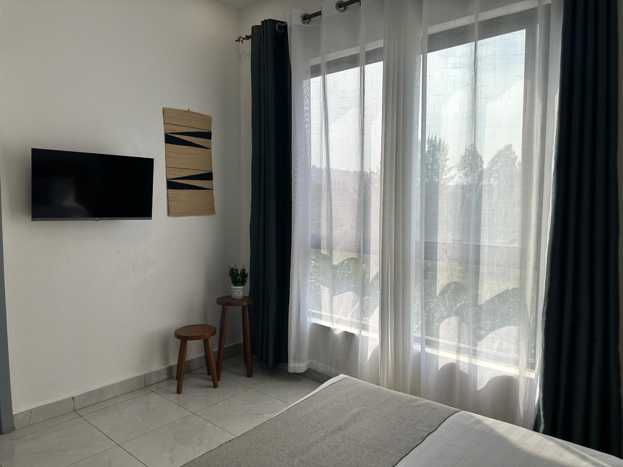Coalescence Hotel Rwanda Kigali Buitenkant foto