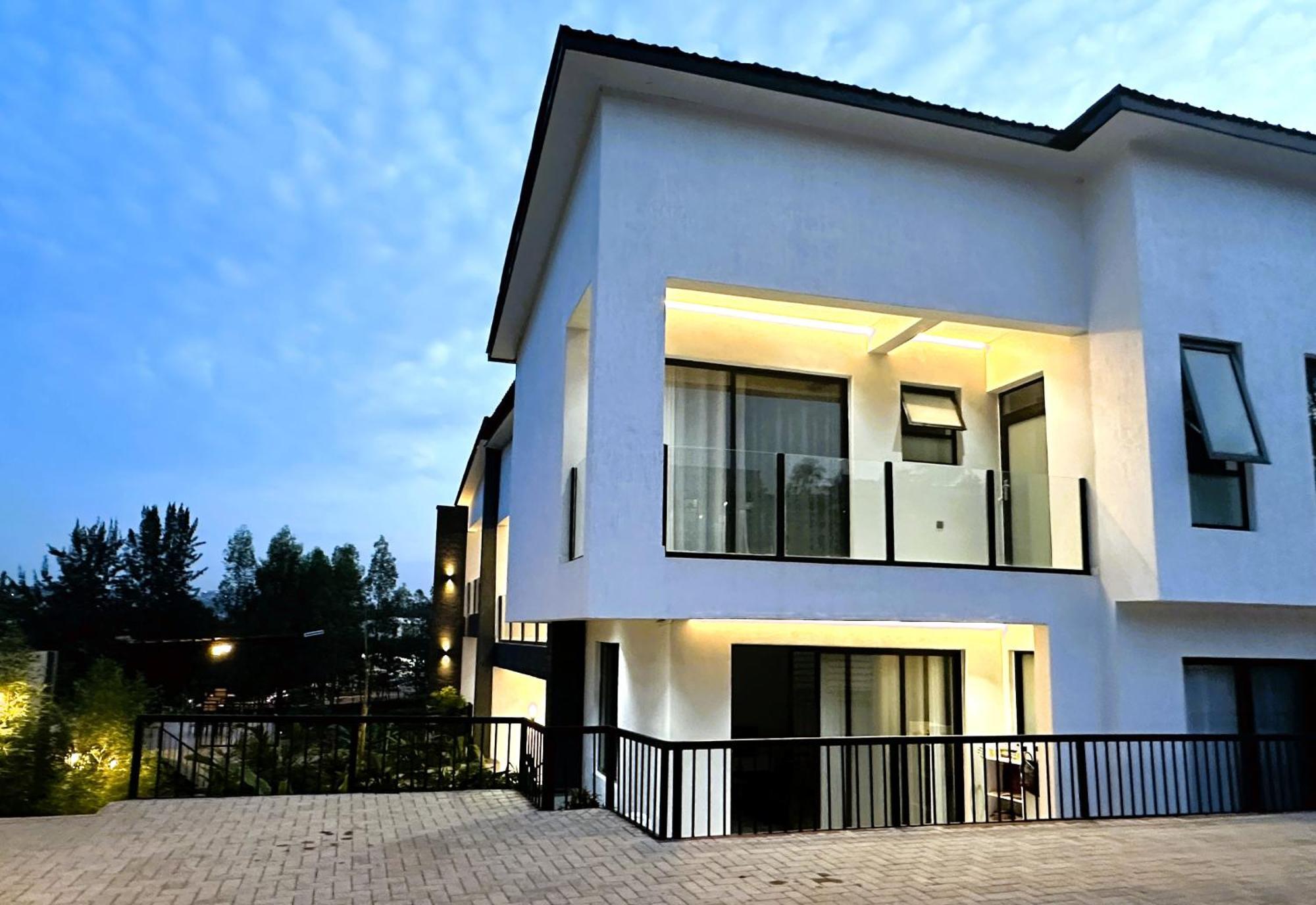 Coalescence Hotel Rwanda Kigali Buitenkant foto