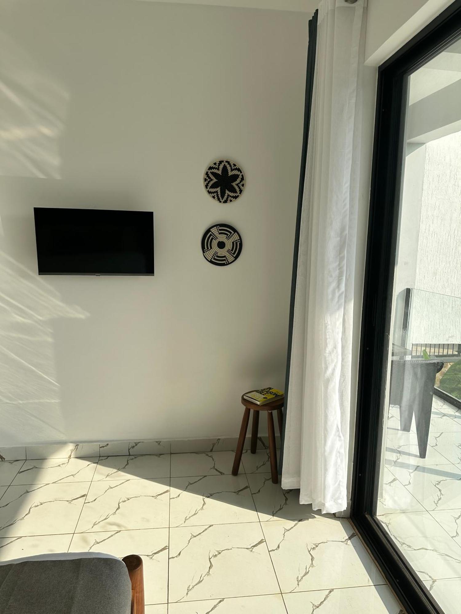 Coalescence Hotel Rwanda Kigali Buitenkant foto